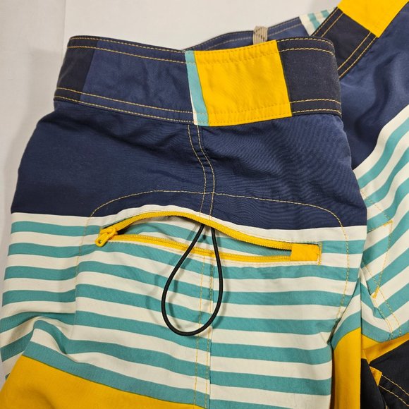 Patagonia Swim Trunks Men's Size 34 Blue Yellow White Striped - Picture 4 of 5